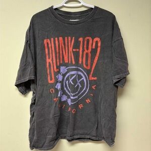 Urban outfitters blink 182 shirt